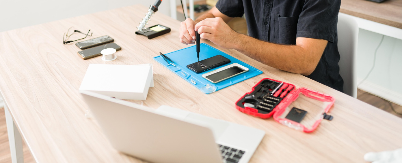 Mi történik a kulisszák mögött?